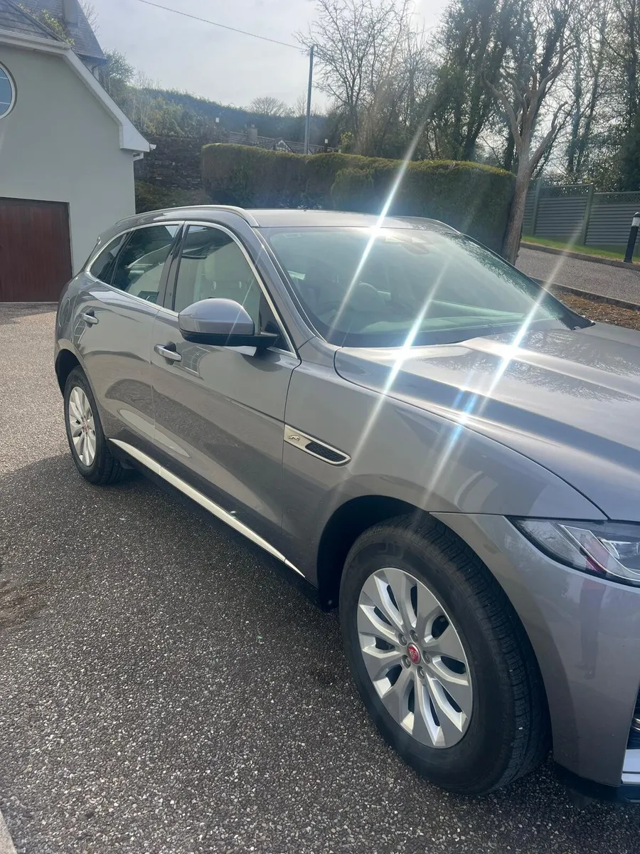 Jaguar F-Pace - Image 2