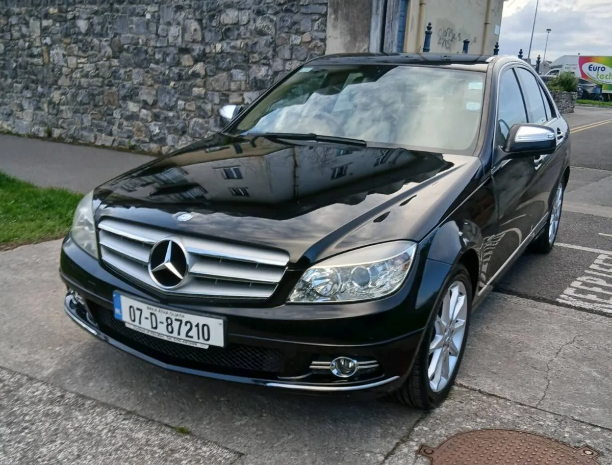 Mercedes Benz C class, Automatic - Image 2
