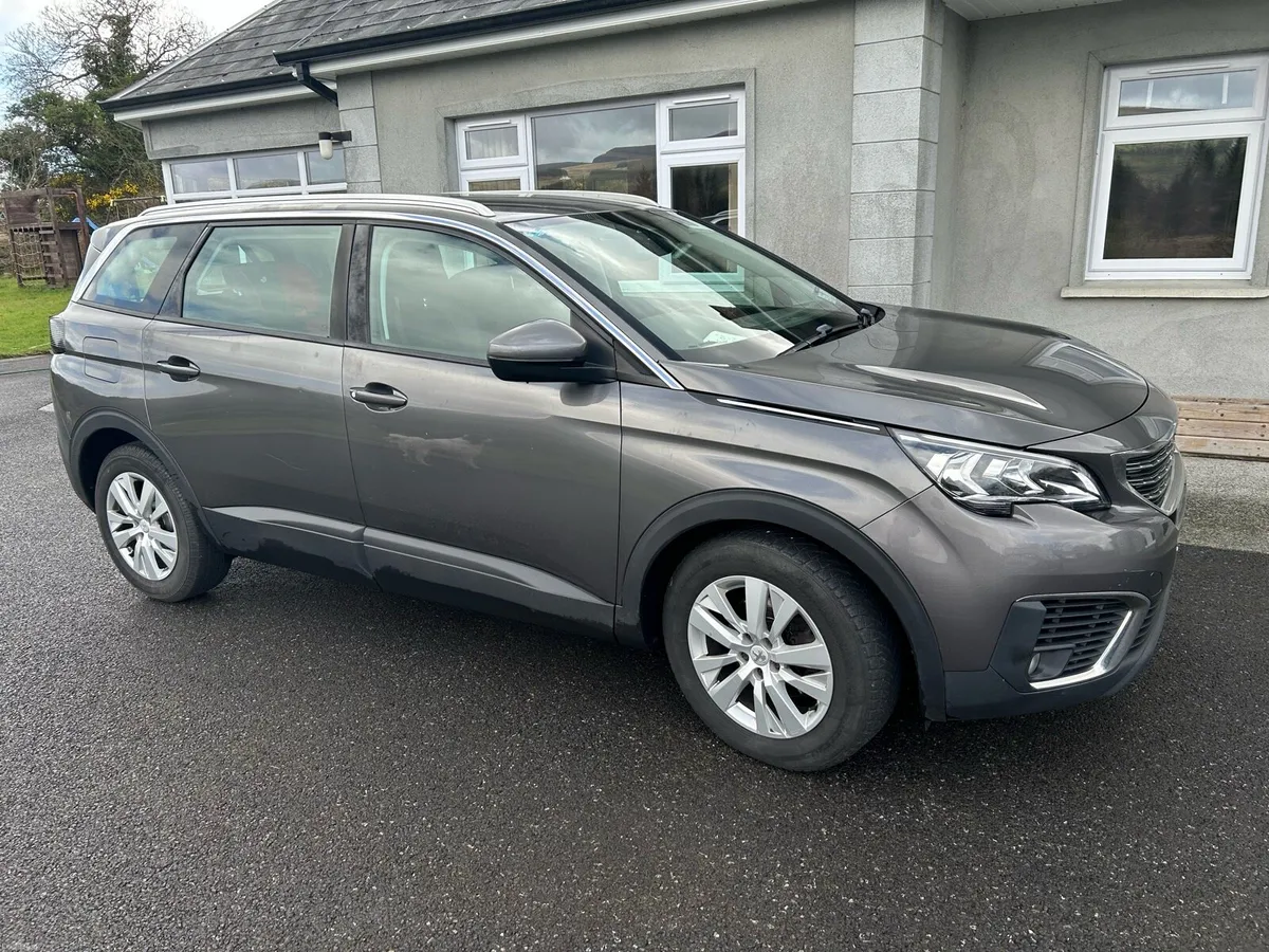 2018 Peugeot 5008 - Image 3