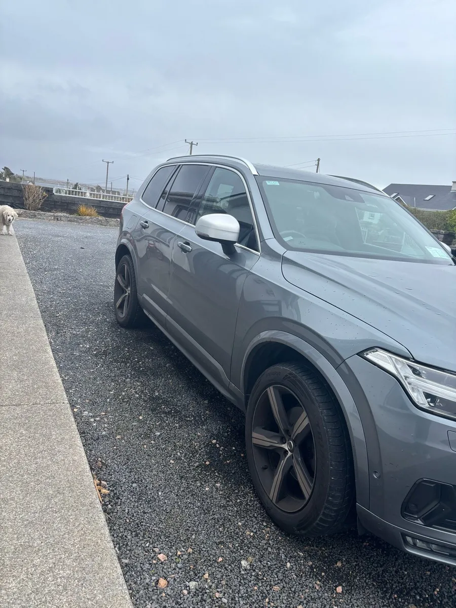 Volvo XC90 - Image 2