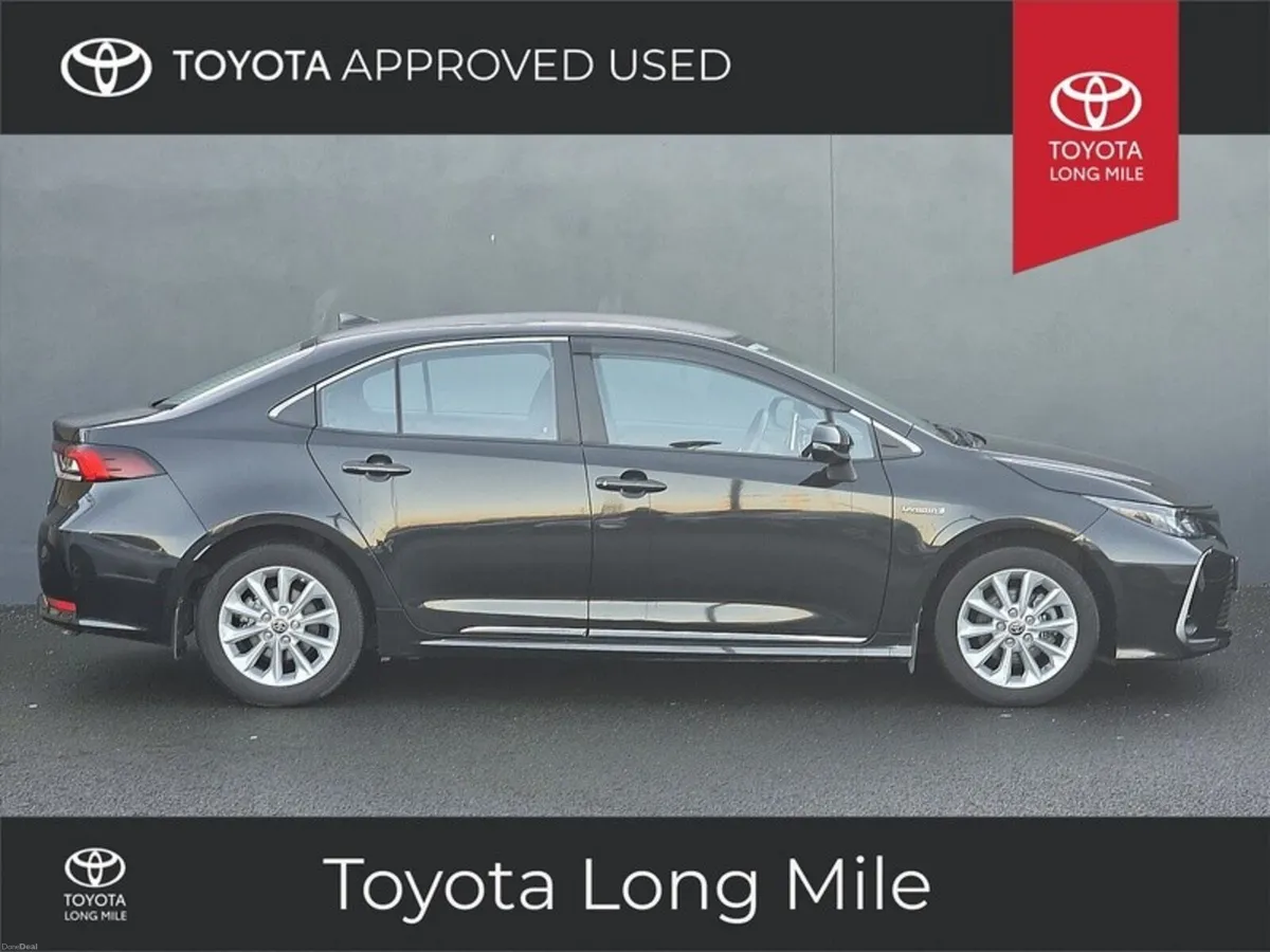 Toyota Corolla 1.8 Hybrid Luna 4dr - Image 4