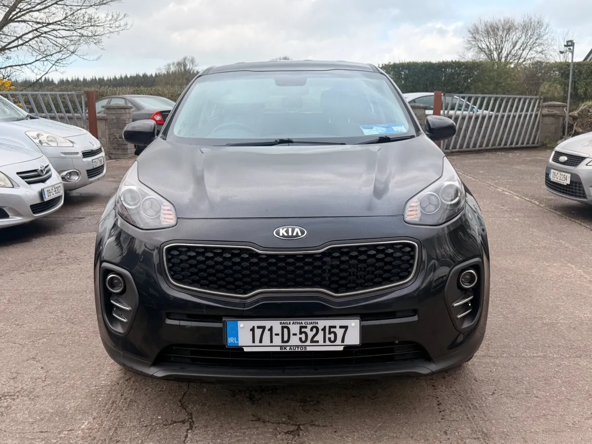 Kia Sportage 2017 LX Low Mileage 64MLS - Image 2