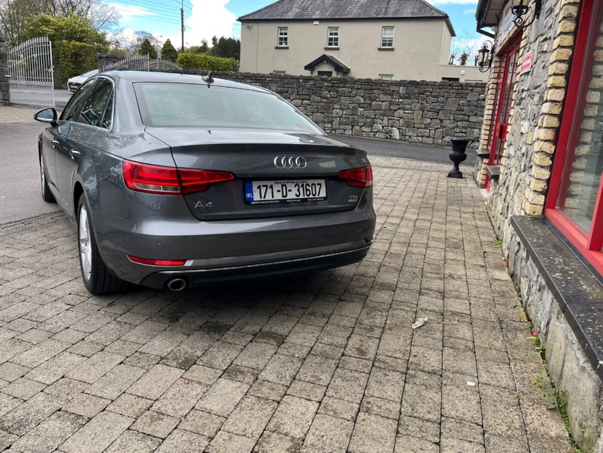 Audi A4 LIMOUSINE 2.0 TDI 150 SE ULTRA 4DR - Image 4