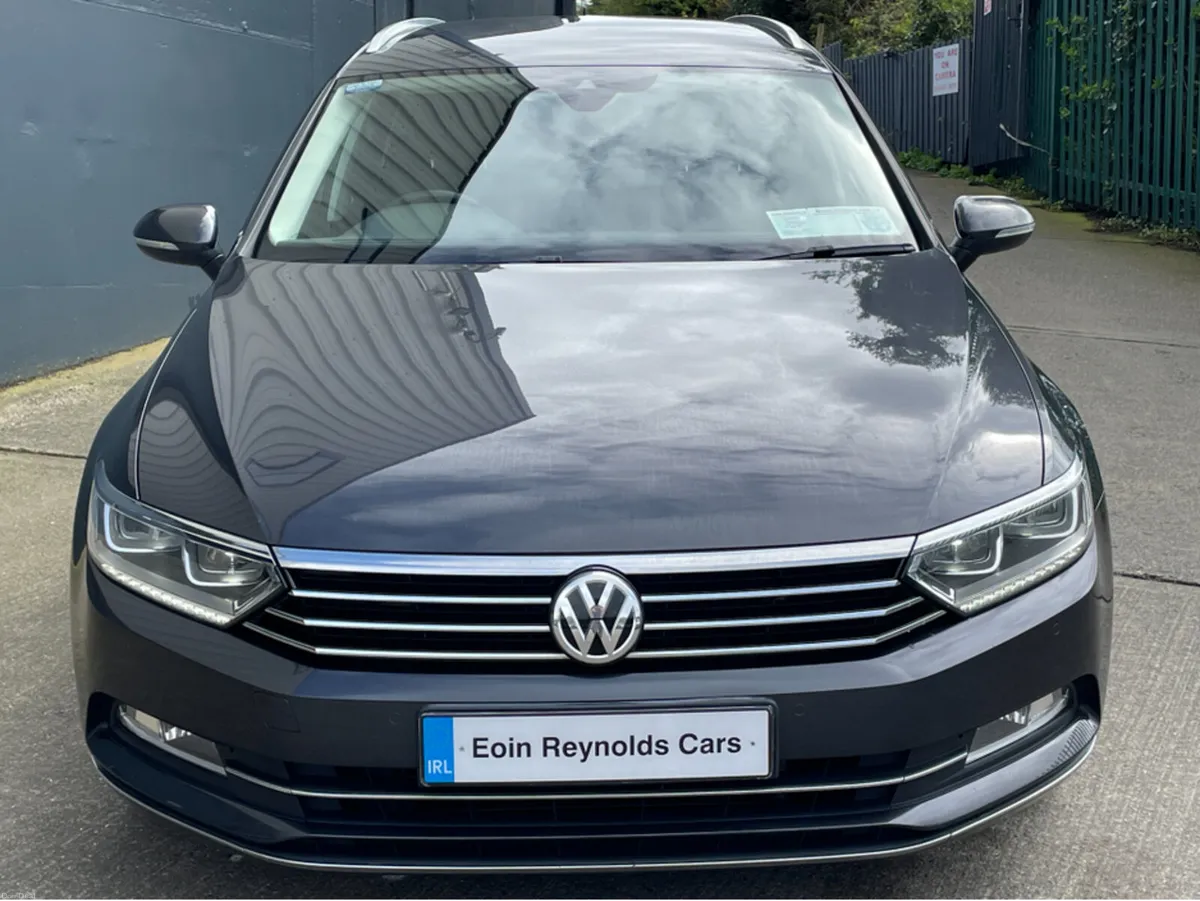 Volkswagen Passat HIGHLINE 2.0 TDI  150HP  ESTATE - Image 3