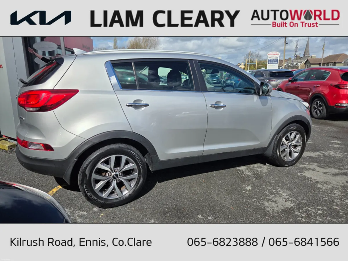 Kia Sportage 1.7 PLATINUM 4DR - Image 3
