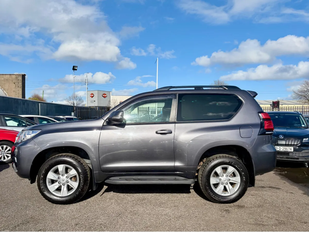 Toyota Land Cruiser SWB GX COMMERCIAL ** AUTOMATIC - Image 4