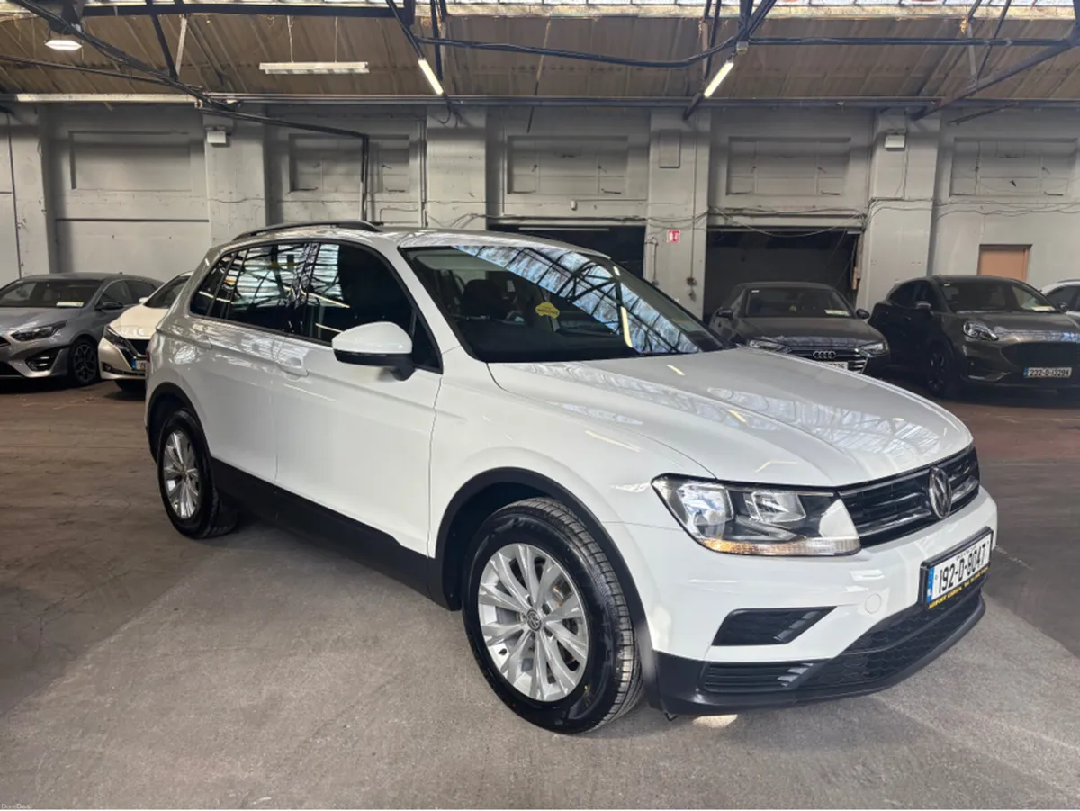Volkswagen Tiguan TRENDLINE 2.0 TDI MANUAL 6SPEED - Image 1