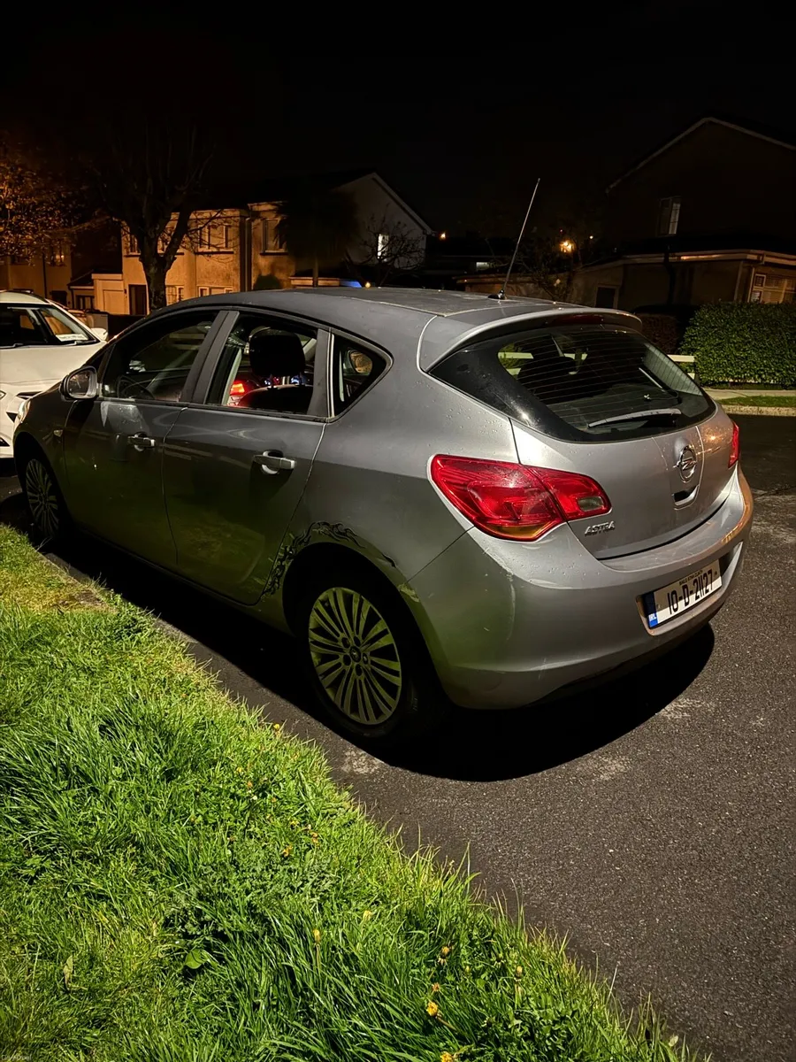 Opel Astra NCT + Tax - Image 3