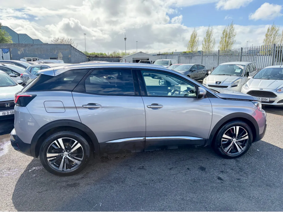 Peugeot 3008 ALLURE 1.5 HDI  ** 1 OWNER IRISH CAR - Image 4