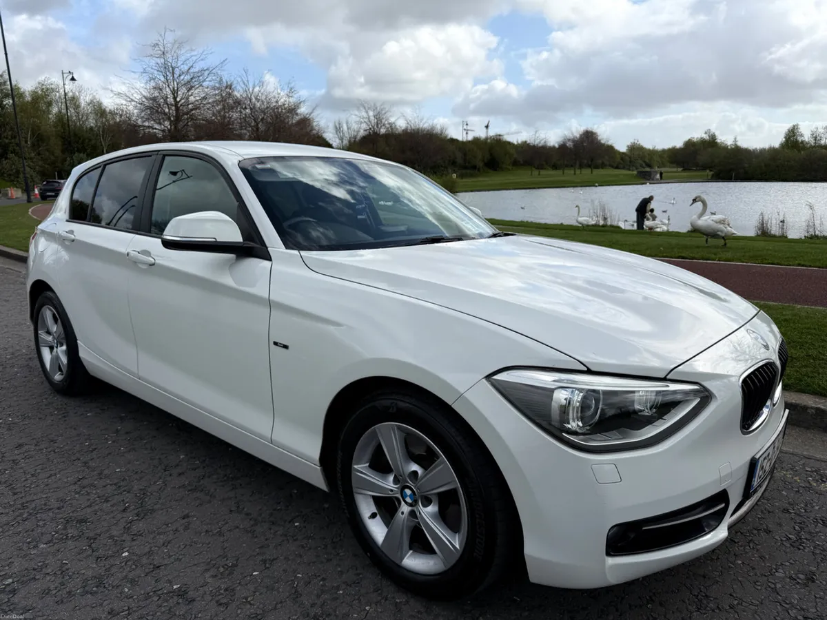 116i SPORT AUTO LOW MILEAGE - Image 1