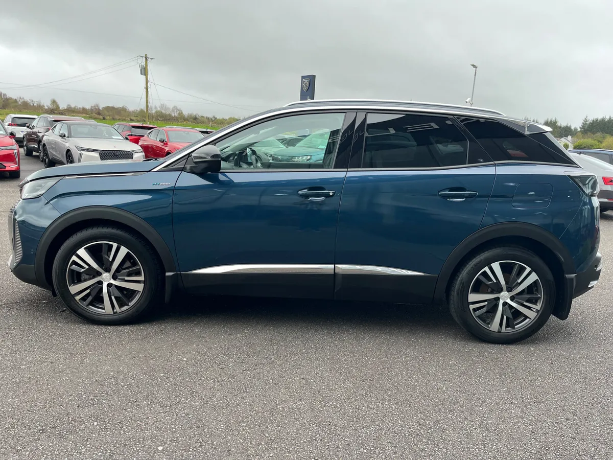 Peugeot 3008 2022 - Image 3