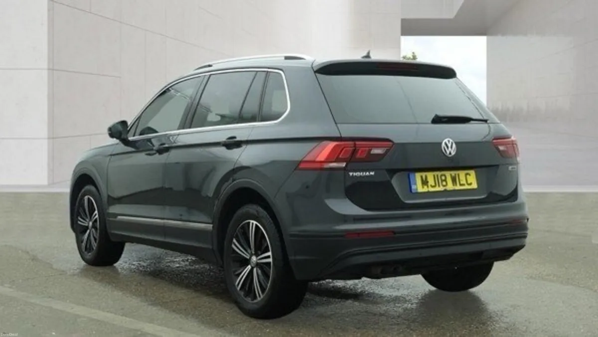 Volkswagen Tiguan 2018 - Image 3
