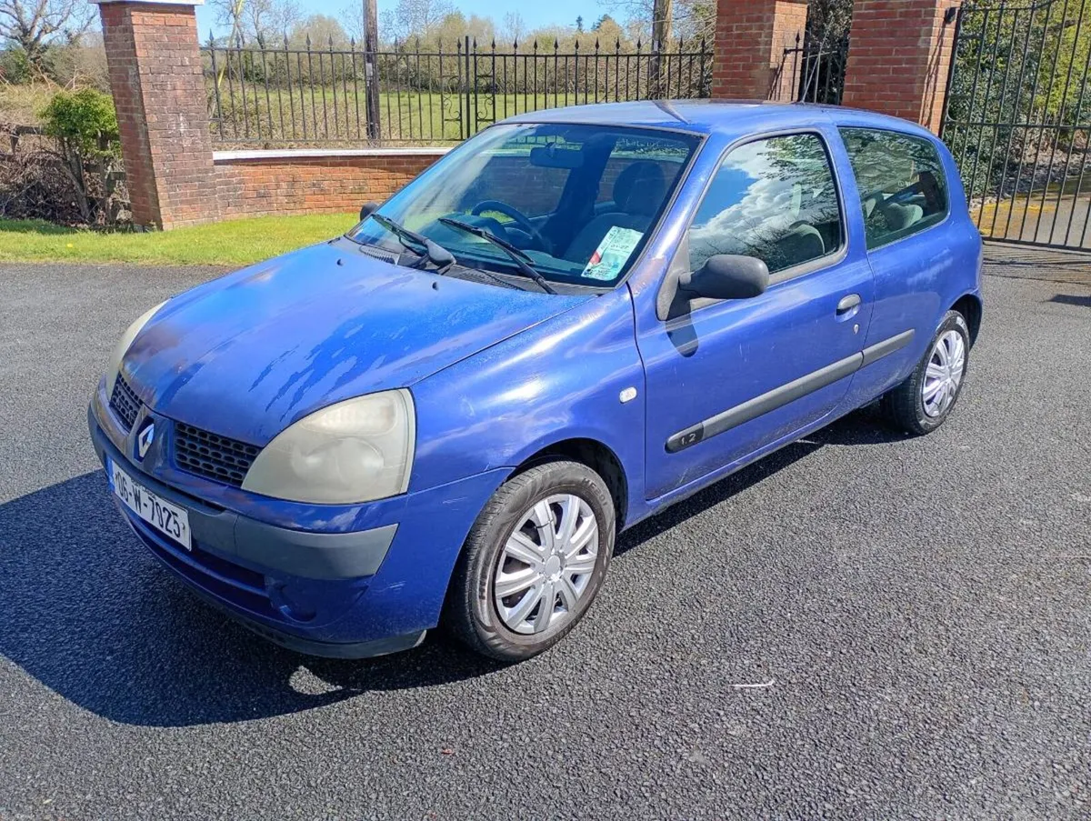 Renault Clio - Image 1