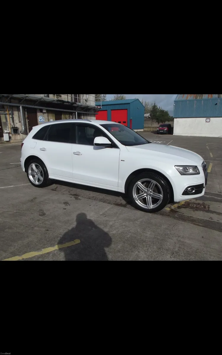 Immaculate audi Q5 - Image 2
