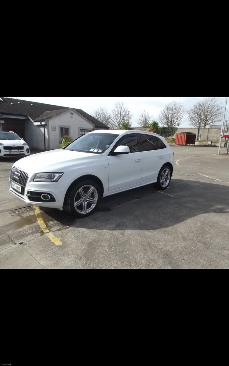 Immaculate audi Q5 - Image 3
