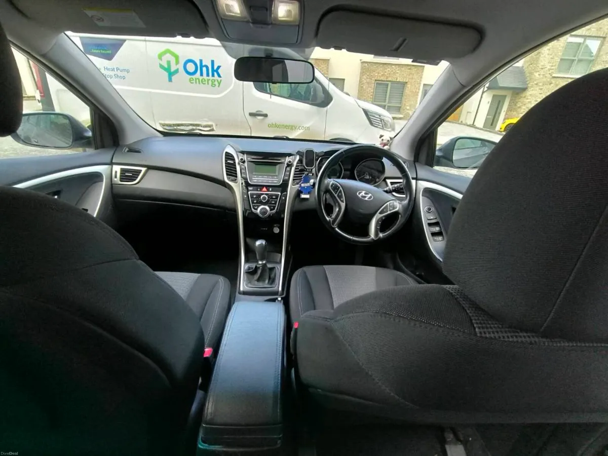 Hyundai I30 2013 taxed and fresh until 2027 - Image 4