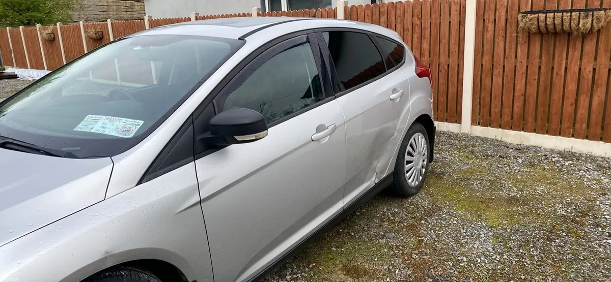Ford focus - Image 2