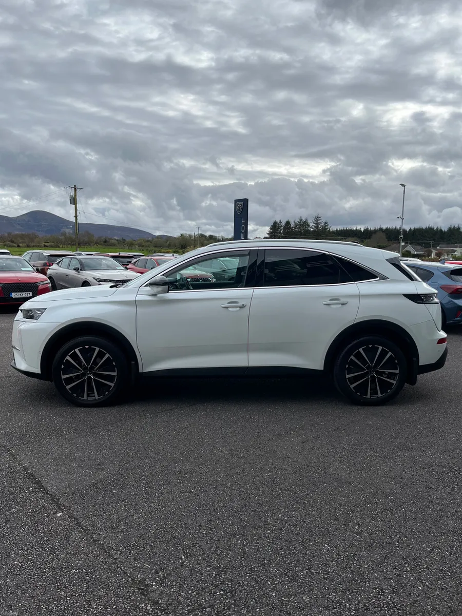 DS Automobiles DS 7 2023 - Image 3