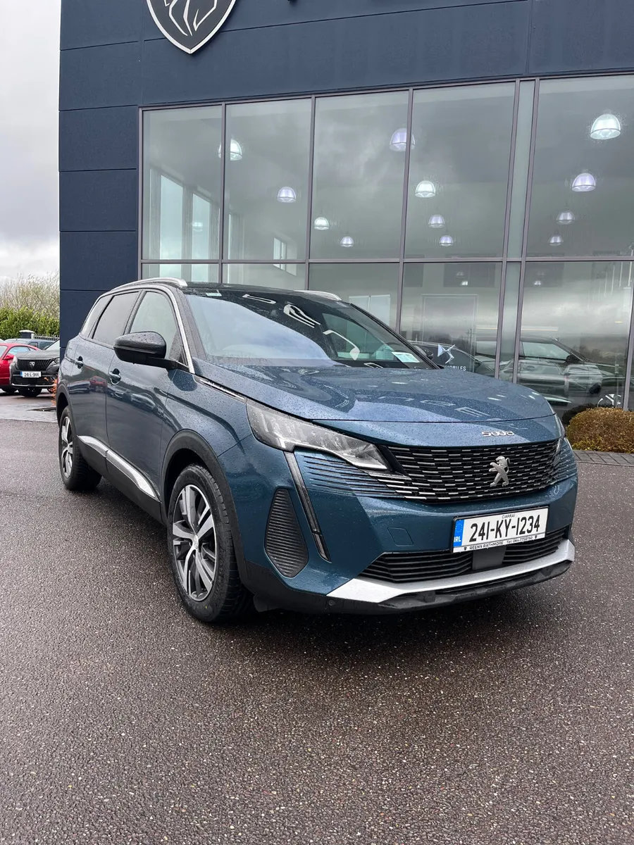 Peugeot 5008 2024 - Image 1