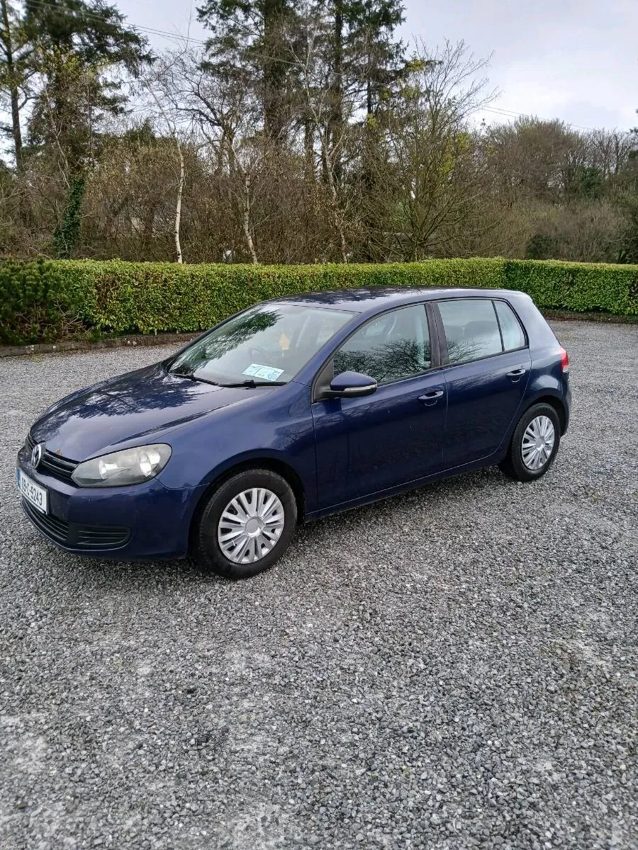 Volkswagen Golf 2009 - Image 1