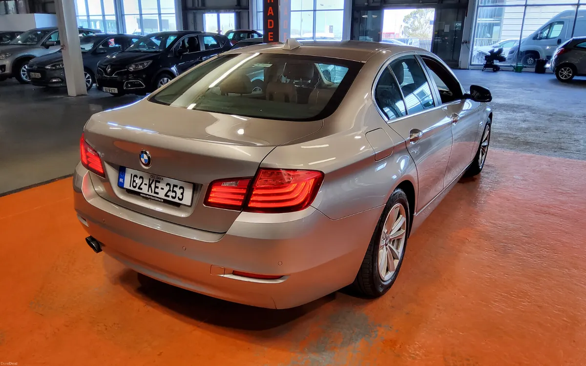 BMW 5-Series 2016 - Image 4