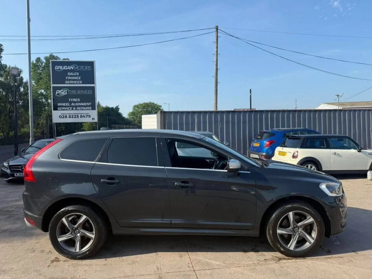 2014 Volvo XC60 R Design AWD - Image 2