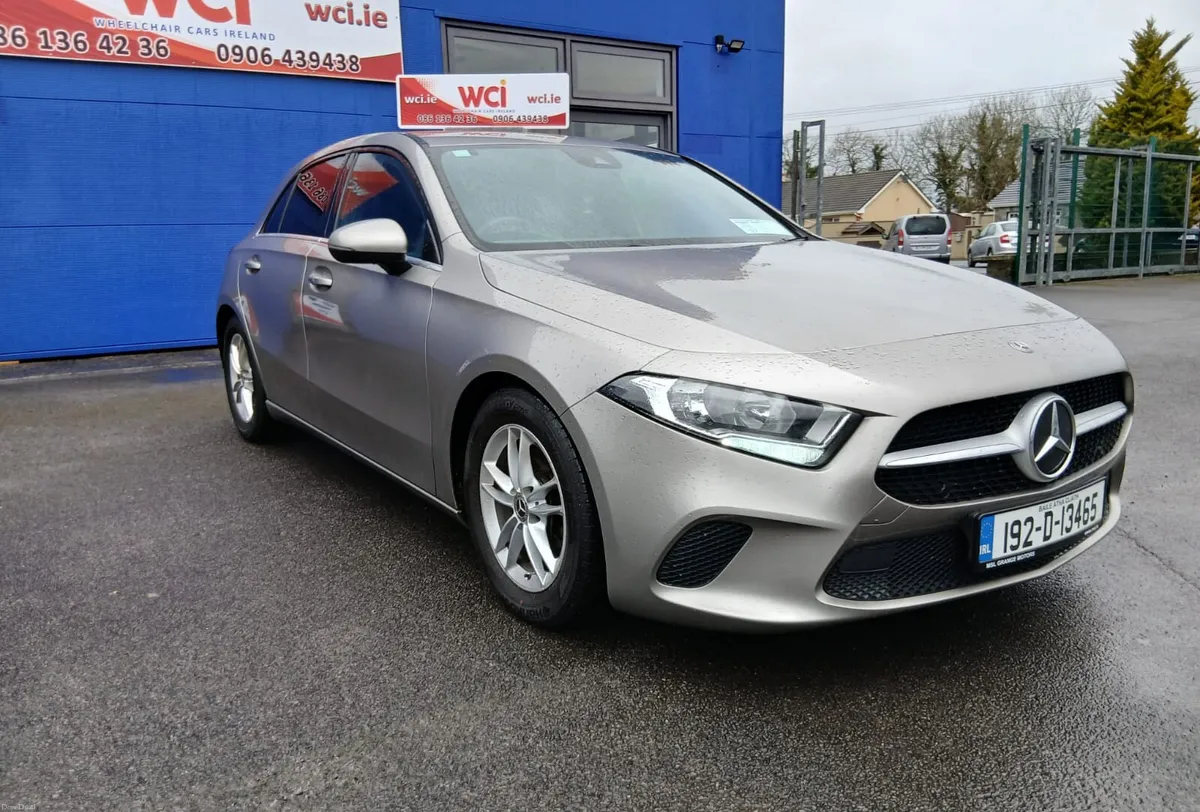 Mercedes-Benz A-Class 2019 - Image 3