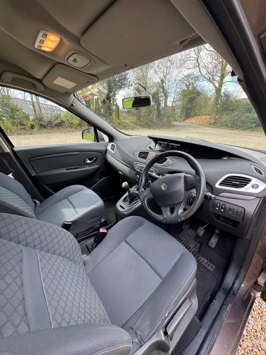 Renault Scenic 2010 - Image 2