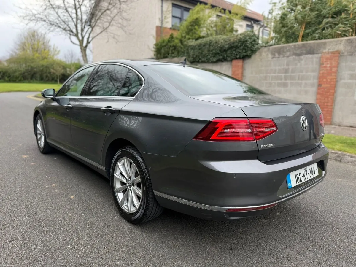 2016 Volkswagen Passat (Digital Dash) - Image 2