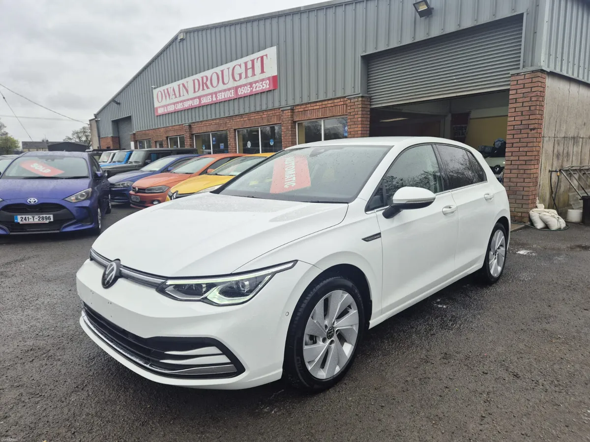 2023 VOLKSWAGEN GOLF 2.0TDI DSG ONLY 6800KMS - Image 1