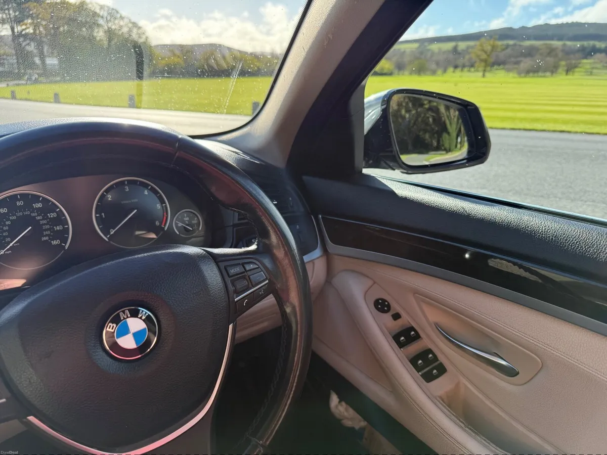 BMW 5-Series 2016 - Image 4