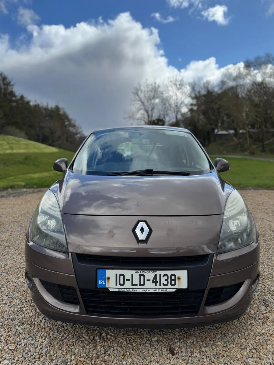Renault Scenic 2010 - Image 1