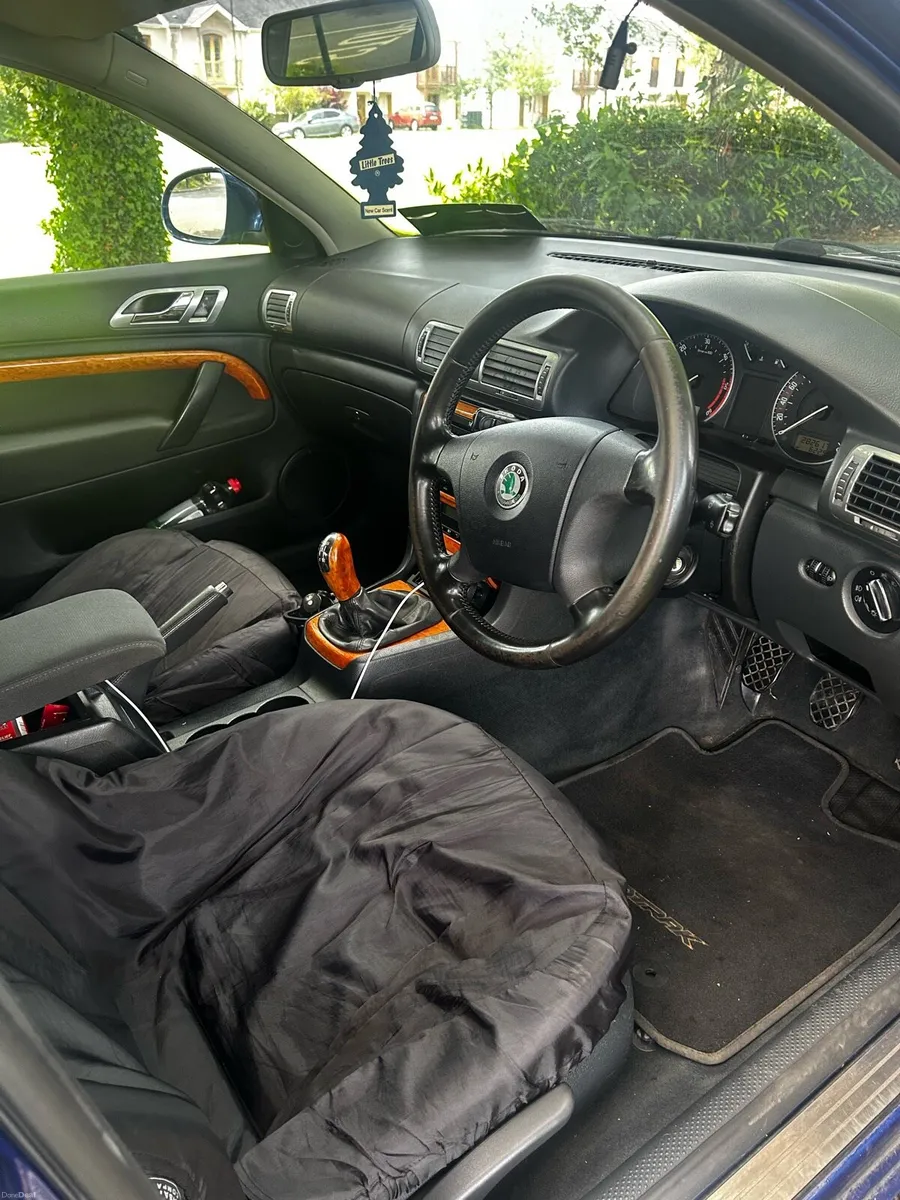 Skoda Superb pd115 - Image 4