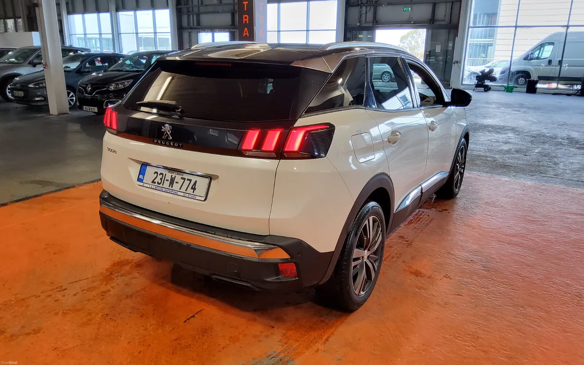 Peugeot 3008 2023 - Image 4