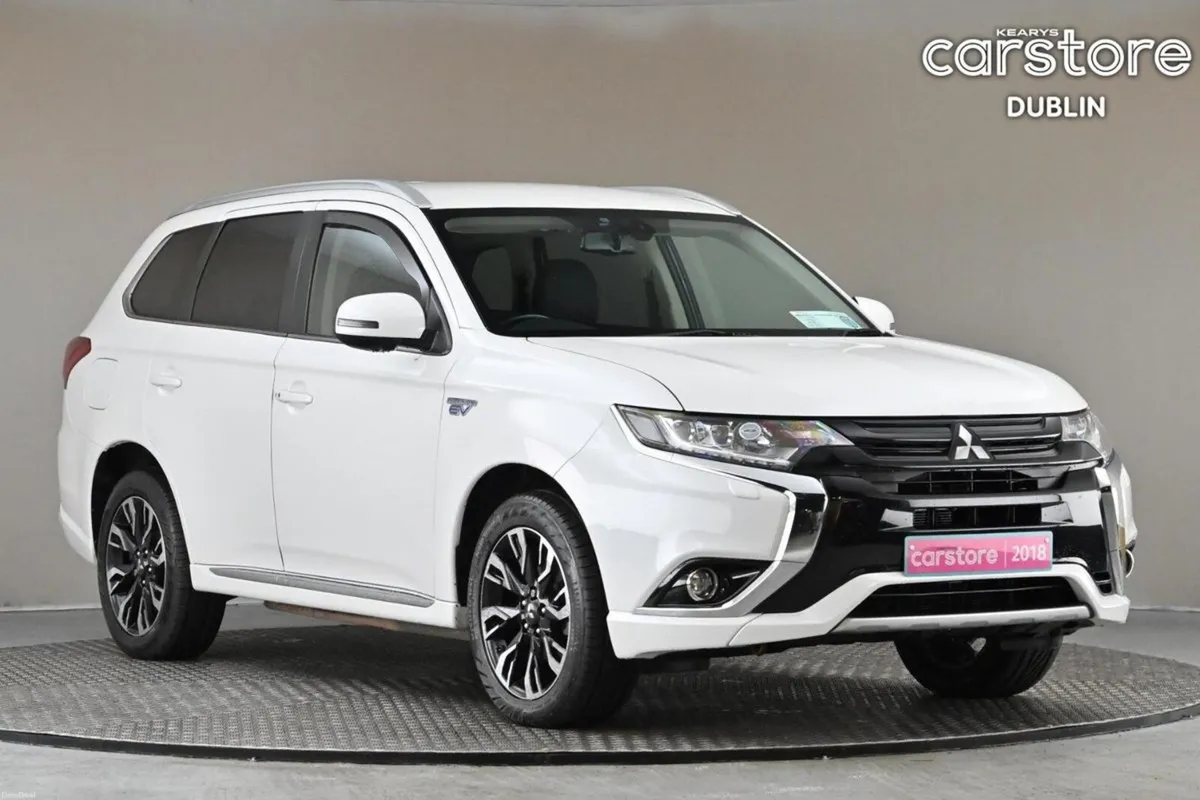 Mitsubishi Outlander 2.0 PHEV MIVEC 4WD 5SEATS **F - Image 1