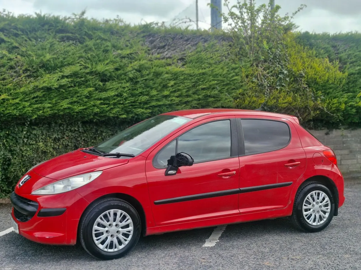 Peugeot 207 2007 - Image 2