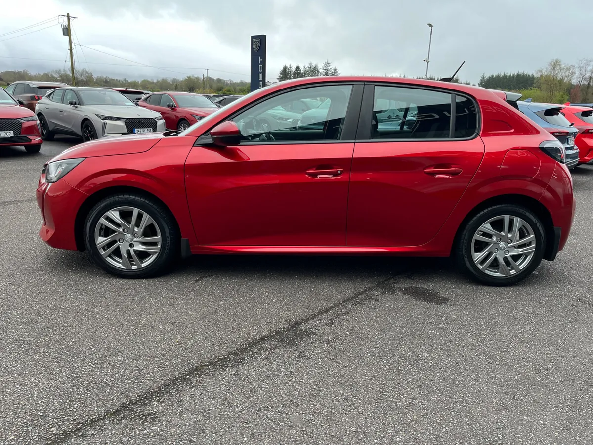 Peugeot 208 2020 - Image 3