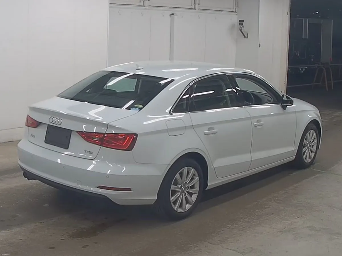 AUDI A3 1.4 SALOON TFSI AUTO 2016 - Image 3