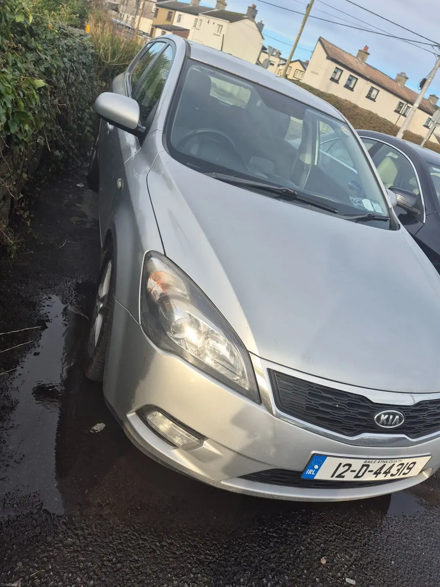 Kia Ceed 2012 - Image 4