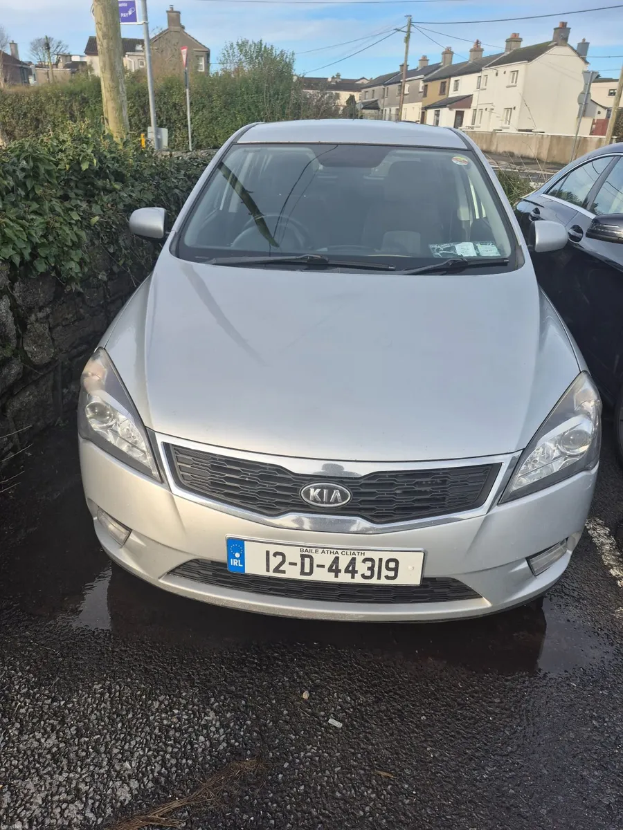 Kia Ceed 2012 - Image 1