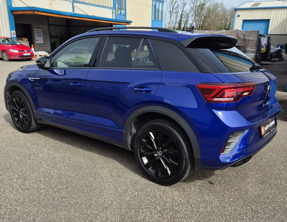 2023 Volkswagen T-Roc R-Line Lapiz Blue 25,995 - Image 3