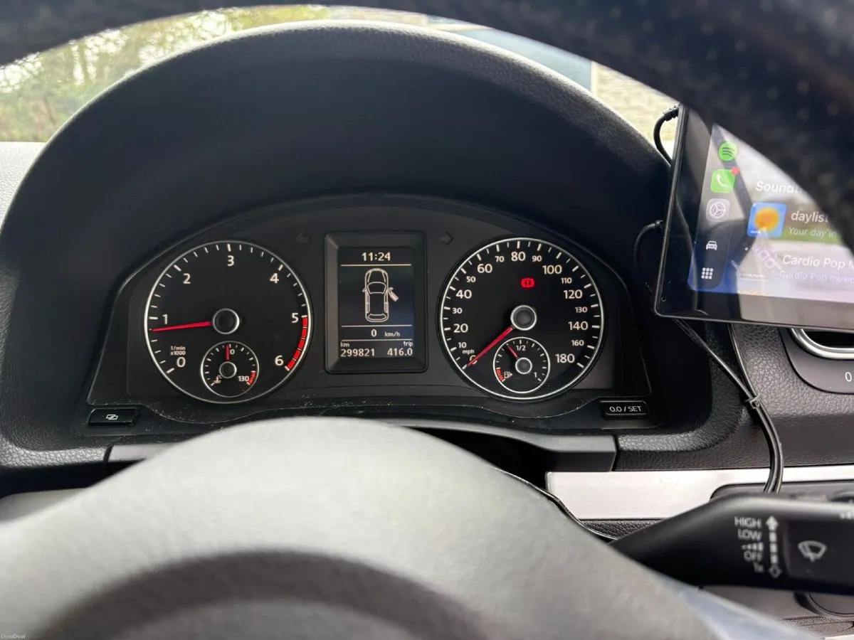 Volkswagen Scirocco 2010 2.0TDI - Image 2