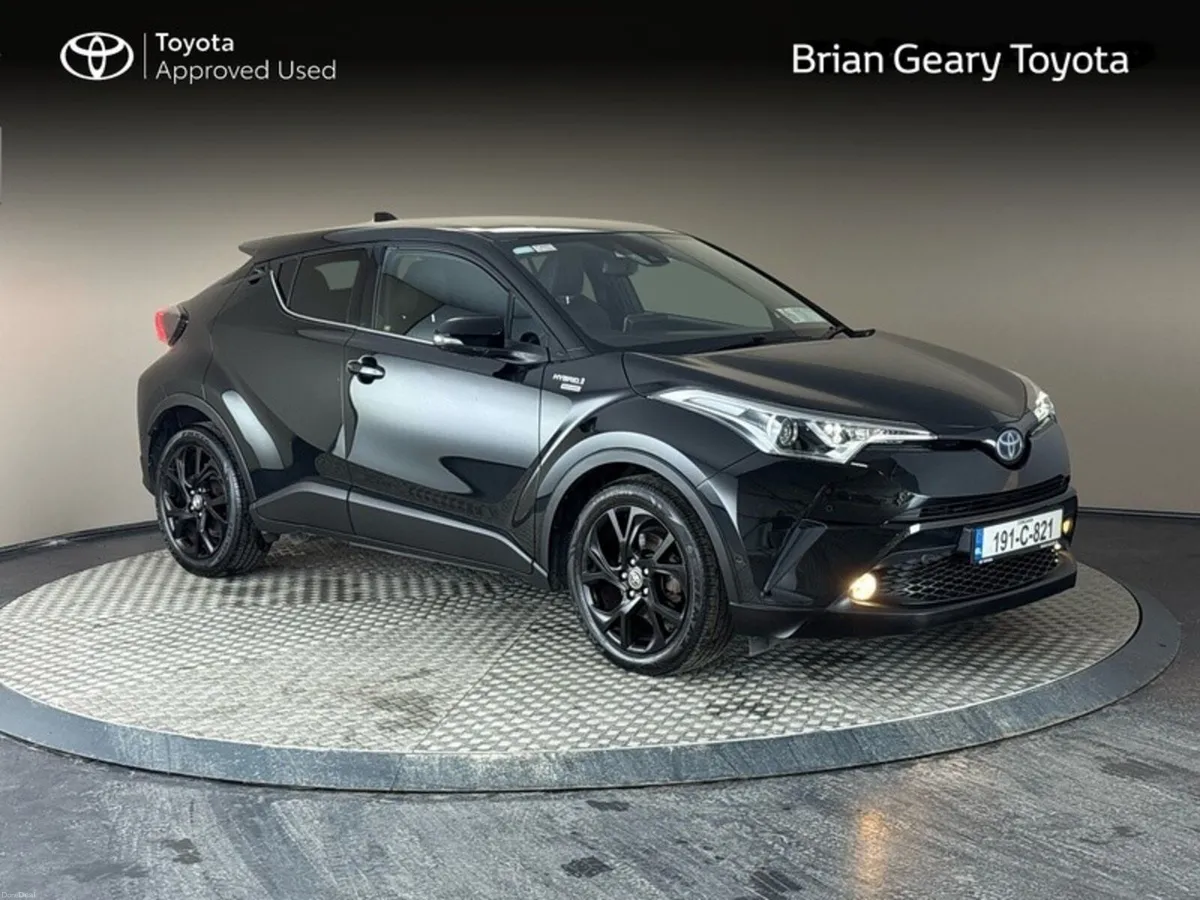 Toyota C-HR HYBRID SOL - Image 1