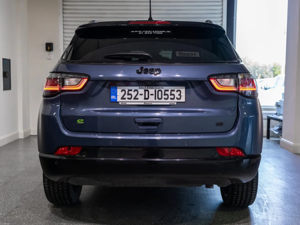 Jeep Compass SUMMIT E-HYBRID 1.5 130HP - Image 1