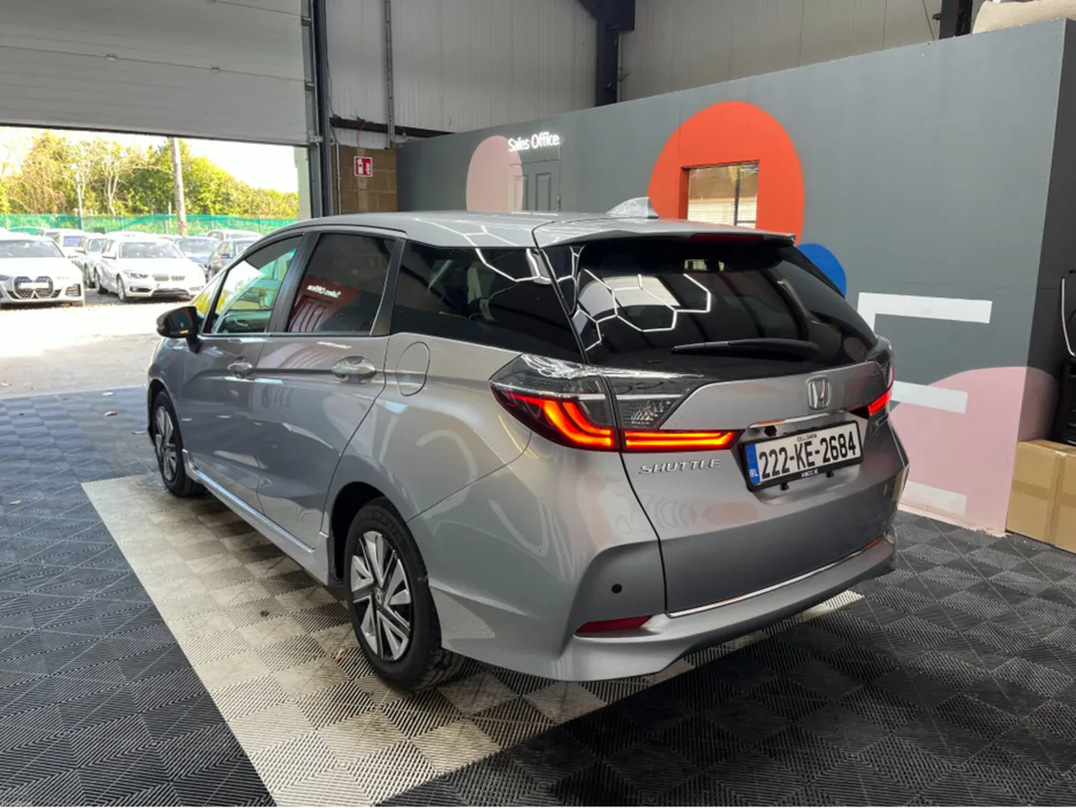 Honda Shuttle 2022 HONDA SHUTTLE HYBRID SENSING 1. - Image 4