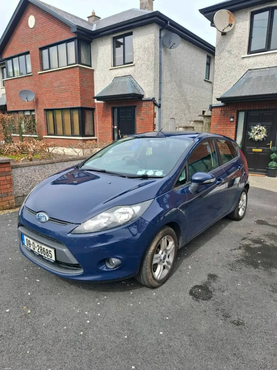 Ford Fiesta 2009 - Image 1