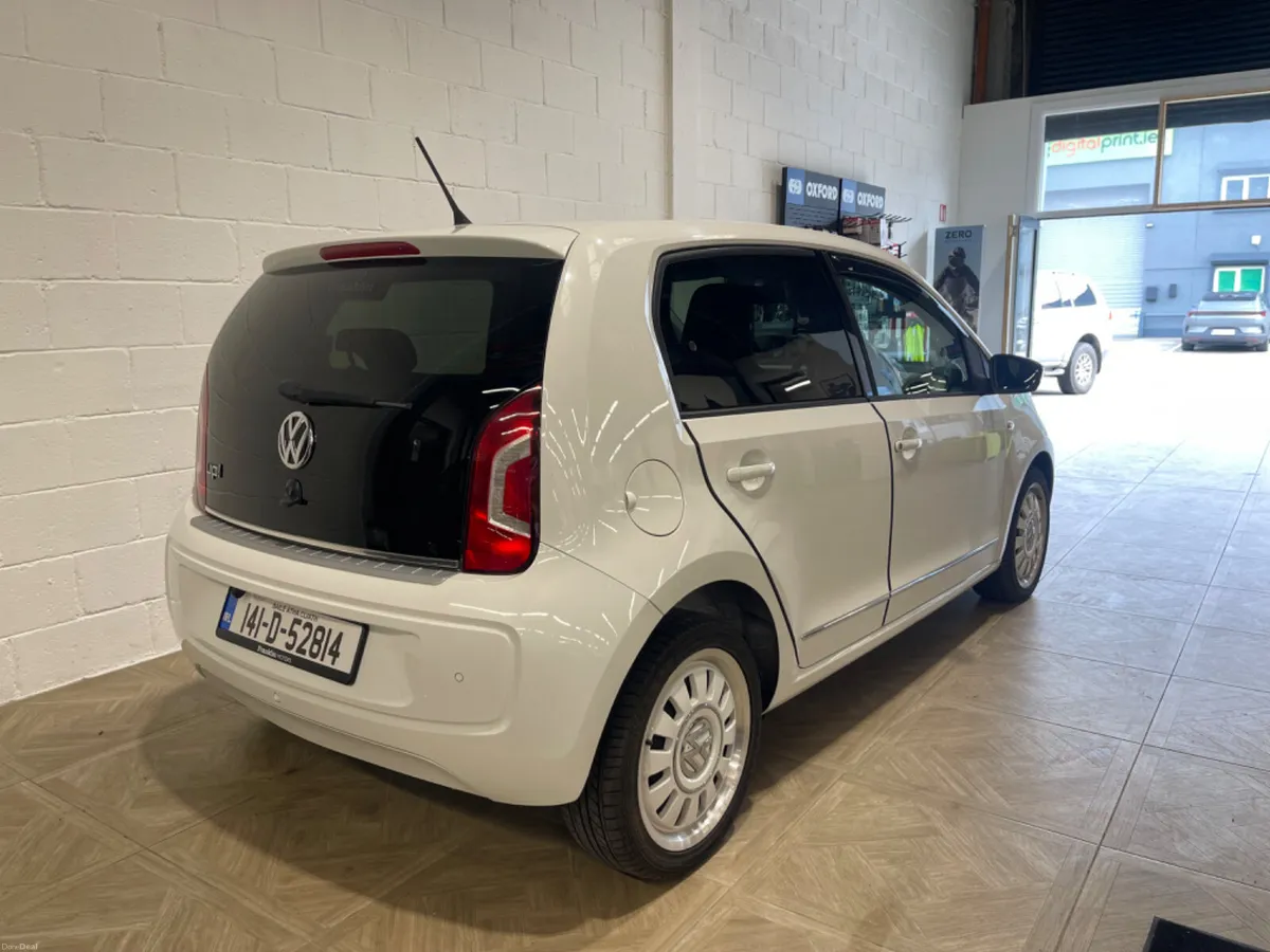 Volkswagen up! 2014 1.0L Petrol Automatic - Image 3