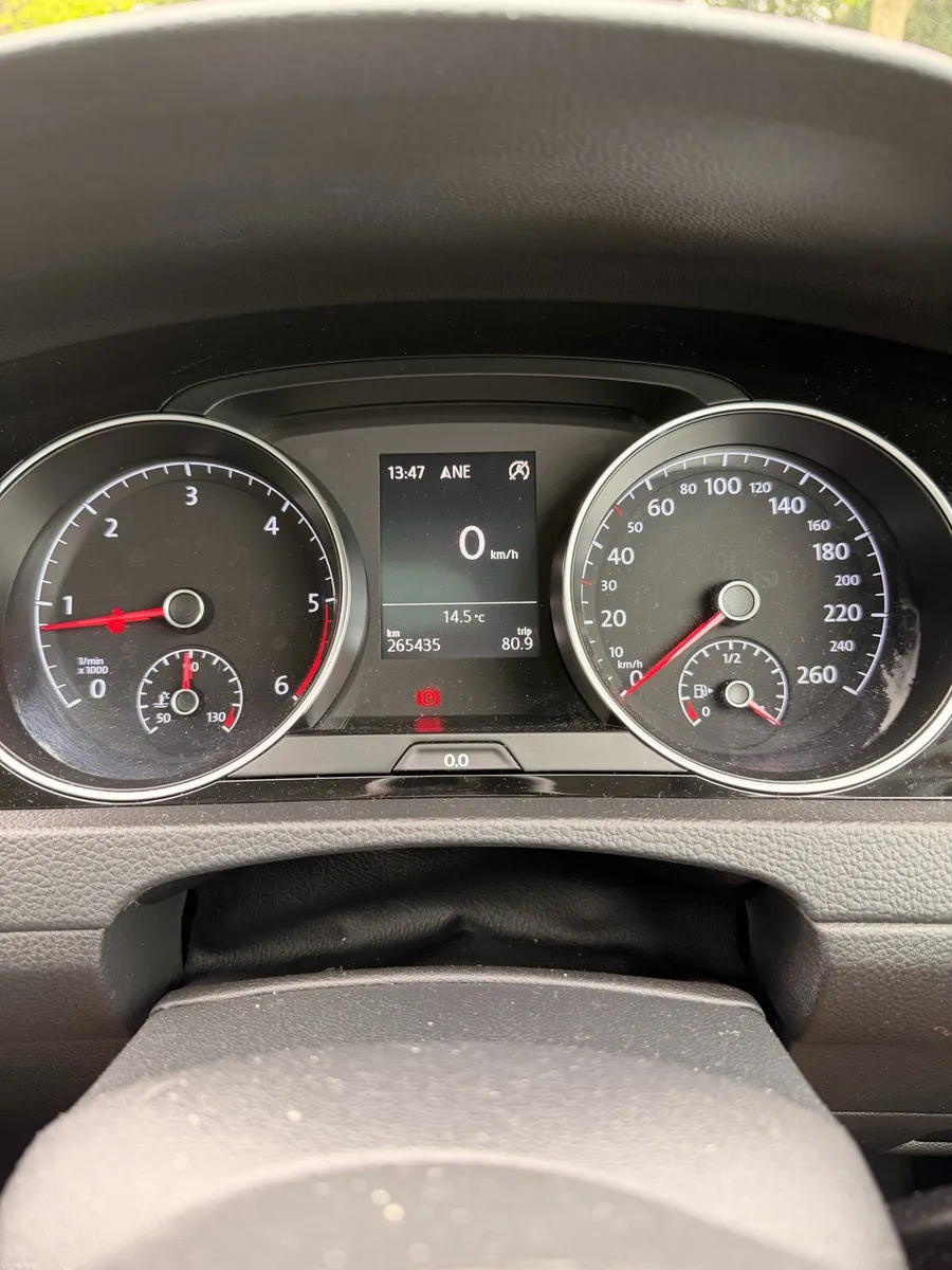 Volkswagen Golf - Image 3
