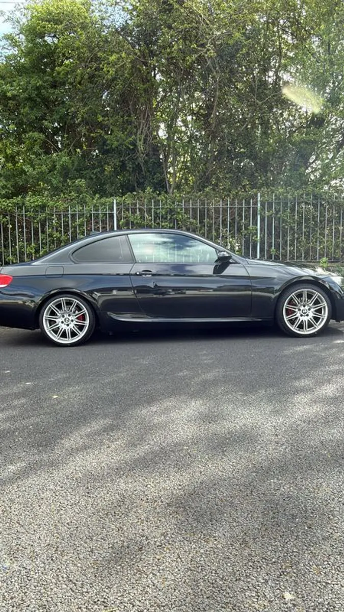 Bmw 320d E92 - Image 2