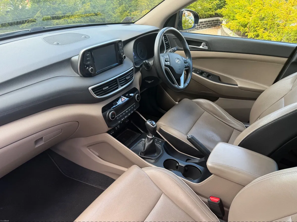 Hyundai Tucson 1.6 CRDI Executive 2019 - Image 4